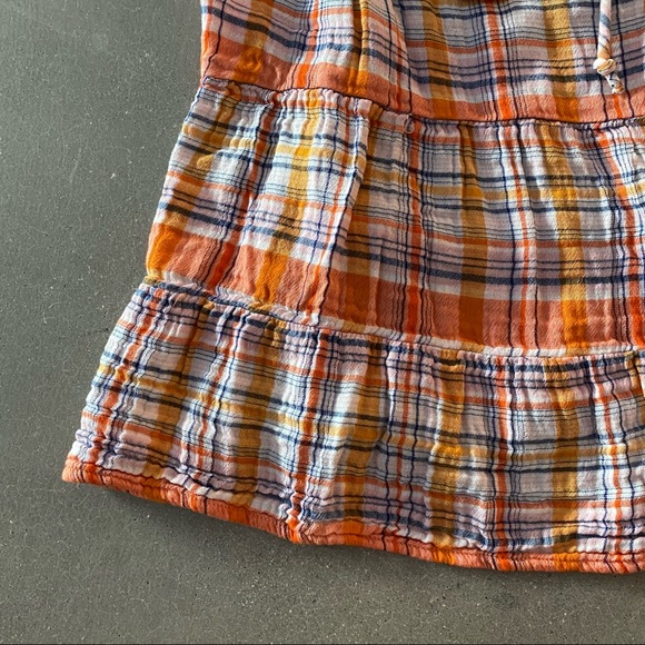 plaid flowy tank top - Picture 2 of 4